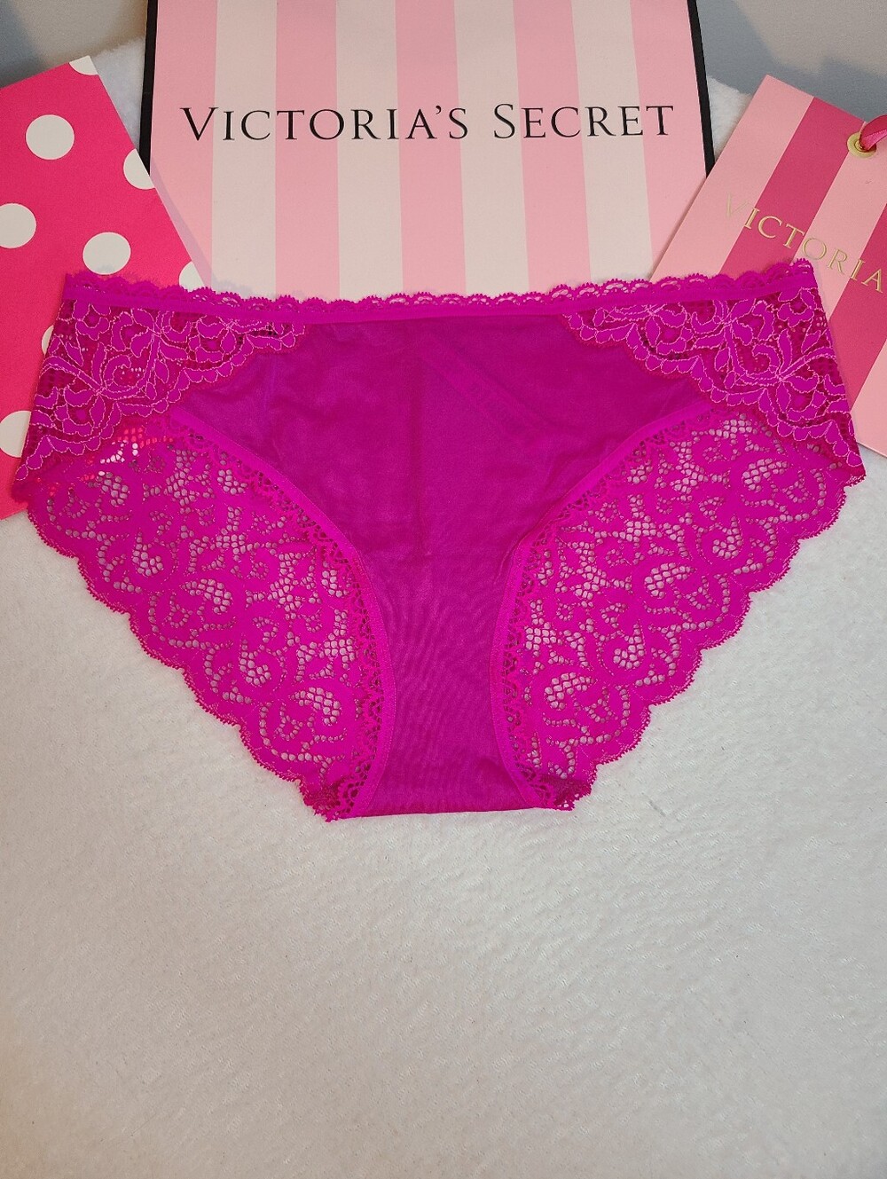 Retired VS Body By Victoria Silky Smooth Nylon Lace Hiphugger Panty Size M Pink